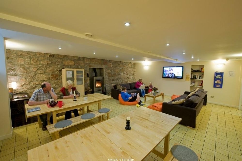 Ballater Hostel Eksteriør bilde