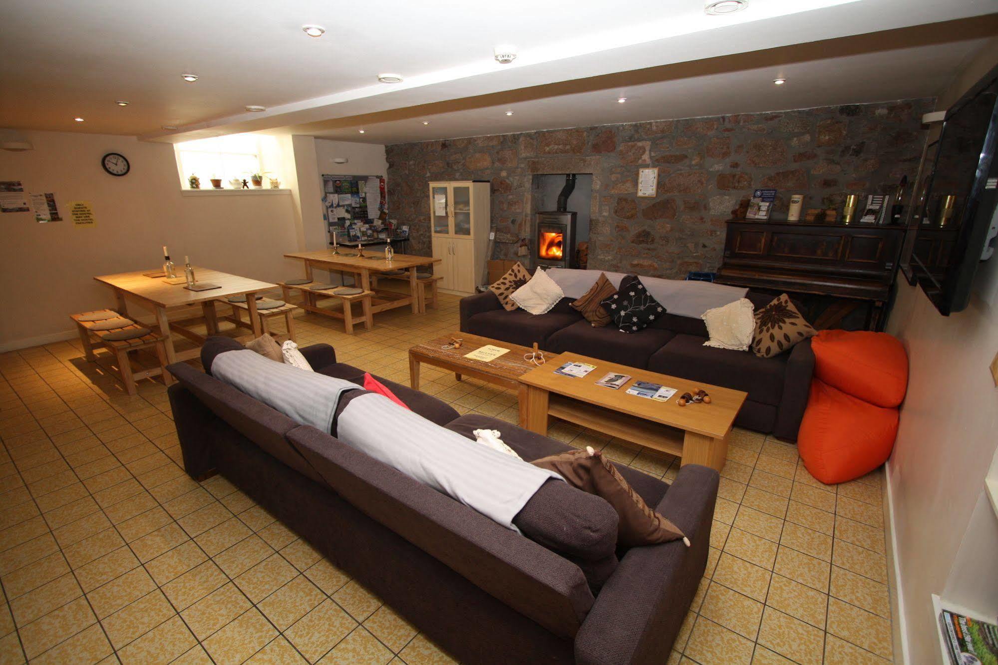 Ballater Hostel Eksteriør bilde