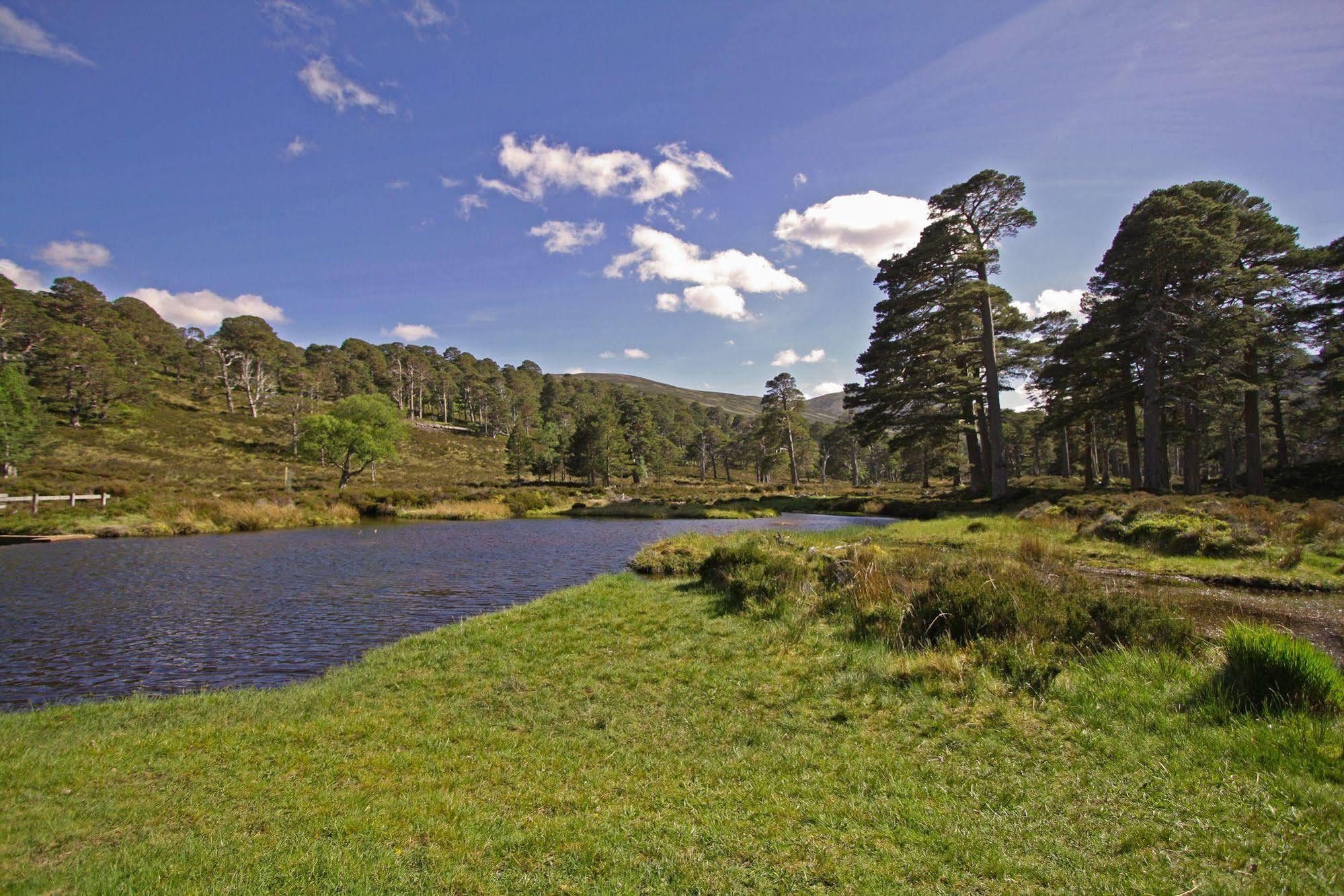 Ballater Hostel Eksteriør bilde